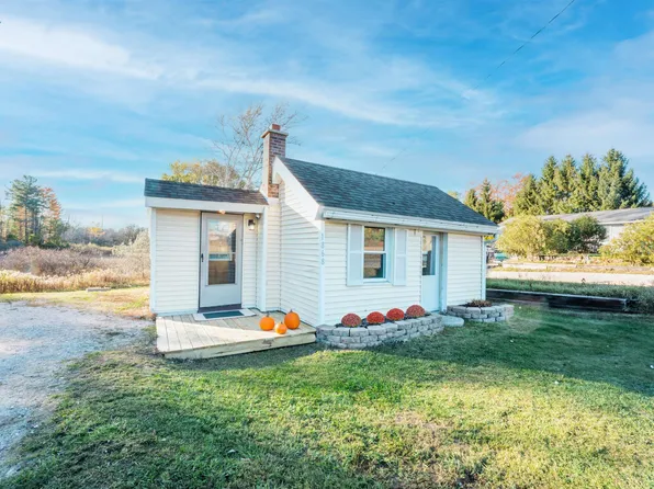 1868 County Road 633, Grawn, MI 49637