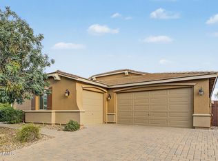 401 W BASSWOOD Avenue, San Tan Valley, AZ 85140