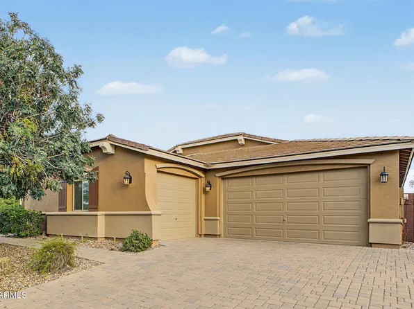 401 W BASSWOOD Avenue, San Tan Valley, AZ 85140