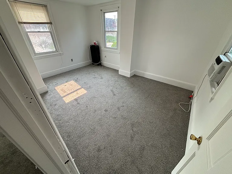 129 N Church St #2 — Photo 9
