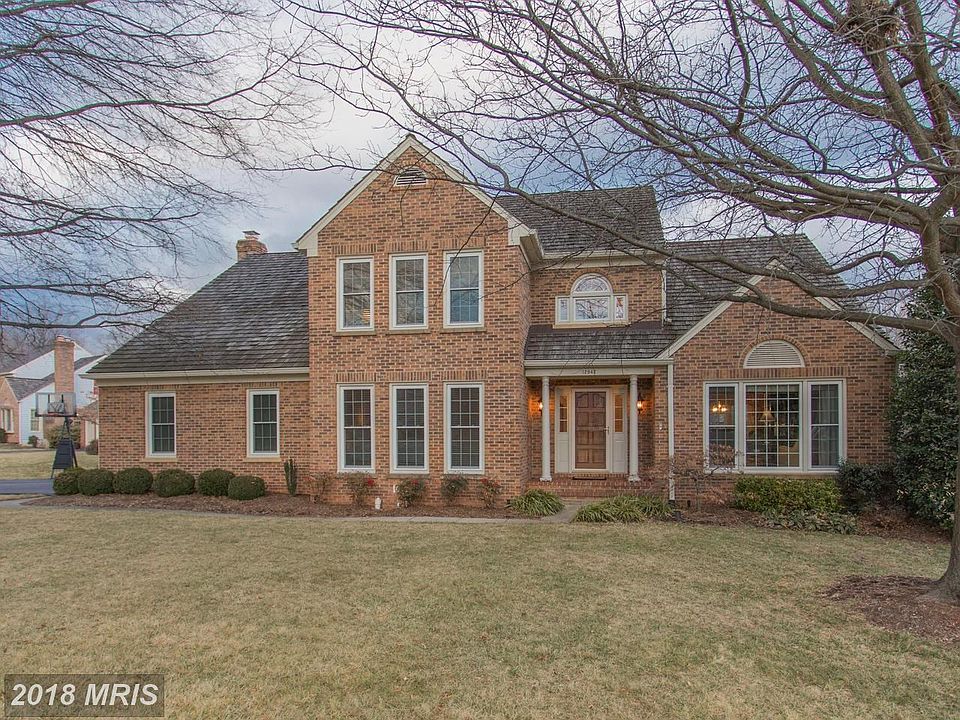 Brick Front Facade