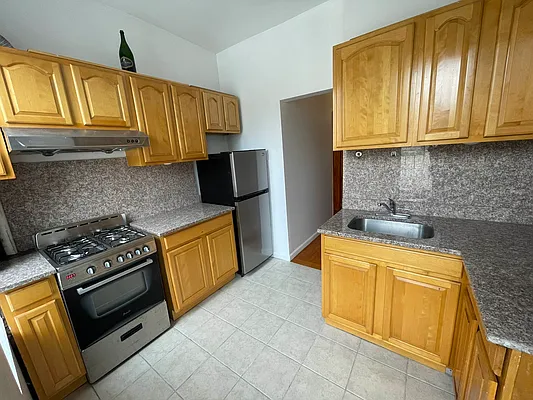 Rented by Best Apartments North Inc | media 18