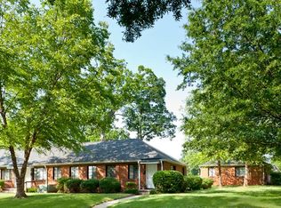 222 Elmhurst Rd, Charlotte, NC 28209