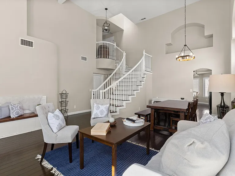 2417 Shady Vista Dr — Photo 6