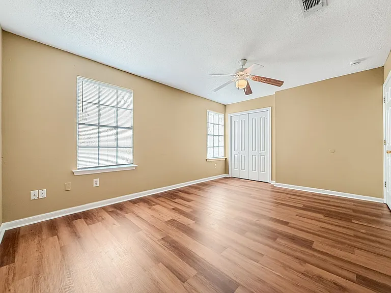 5149 Basinview Dr — Photo 14
