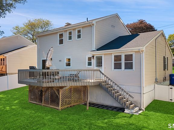 4th image of 47 Old Stratfield Road