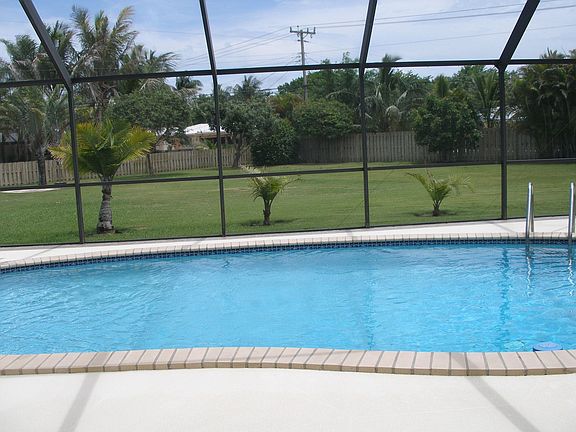 3rd image of 8600 SW 159th St