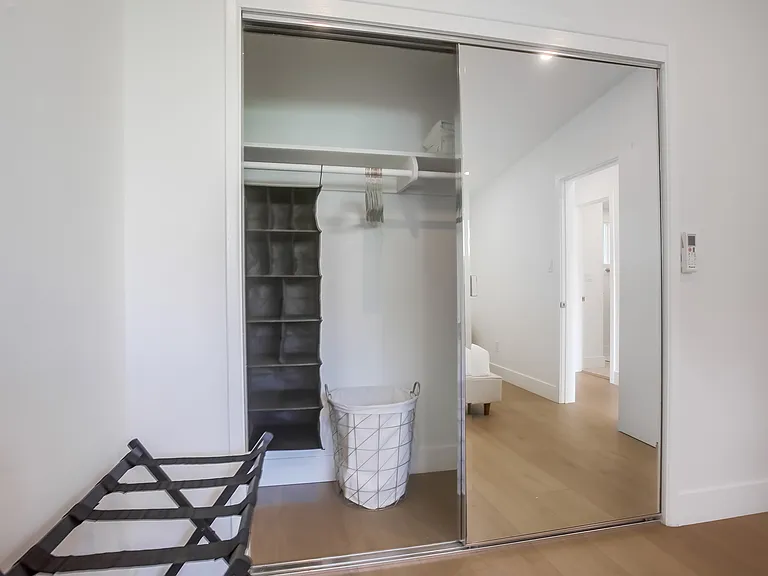 510 Nautilus St #1 — Photo 18