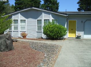 231 Munsel Creek Loop, Florence, OR 97439