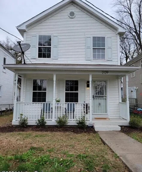 2129 Bolling Ave — Photo 1
