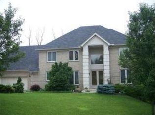 5858 Ravens Ridge Ln, Cincinnati, OH 45247