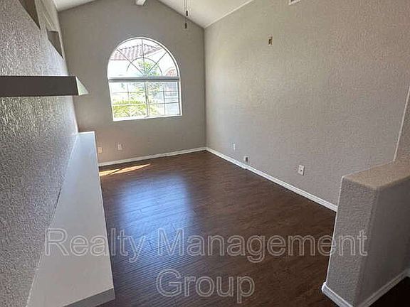 5th image of 1896 Matin Cir Unit 184