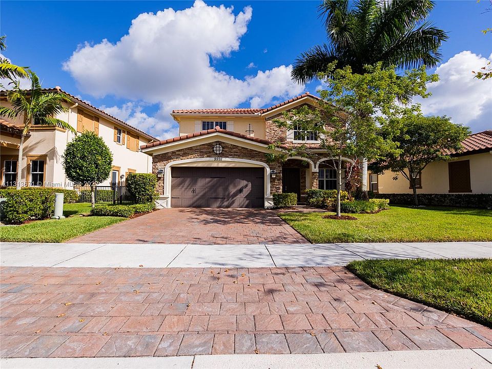9991 S Miralago Way, Parkland, FL 33076 MLS A11313671 Zillow