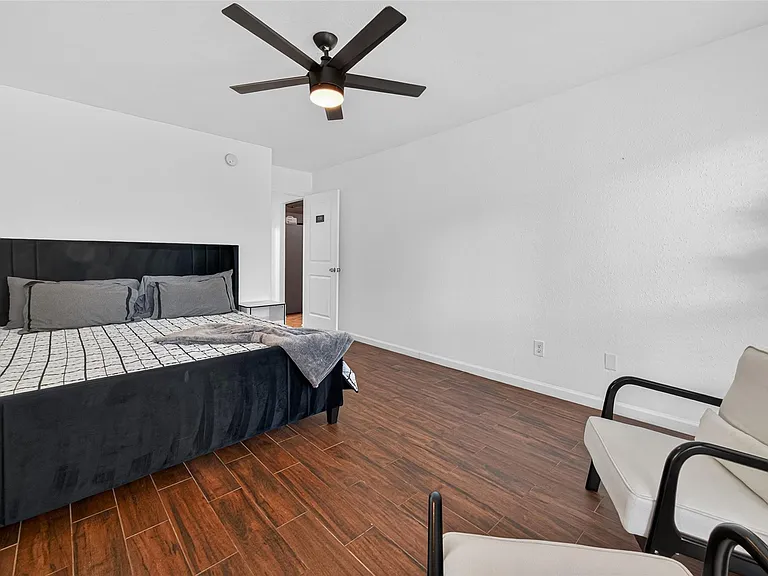22727 Tara Way Dr — Photo 24