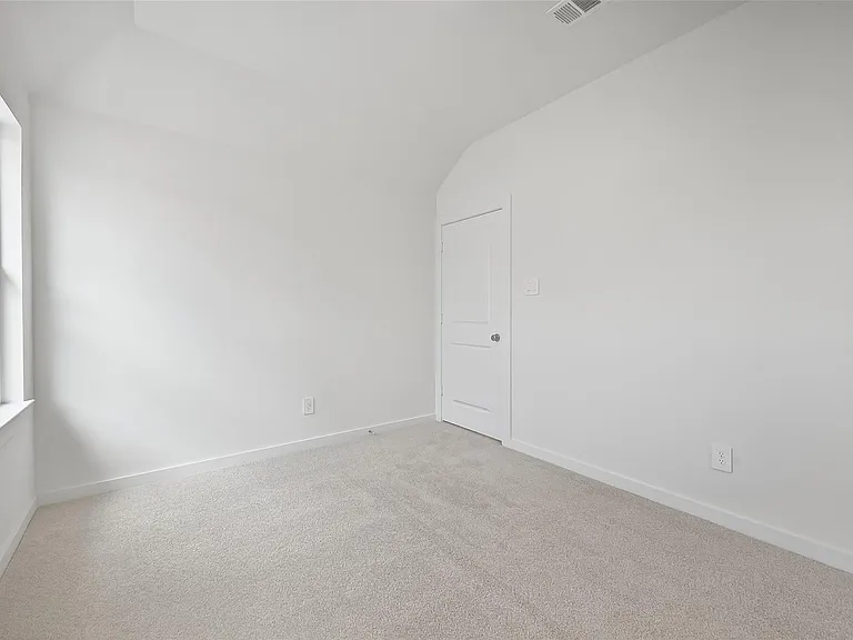 3238 Kindred Way — Photo 33