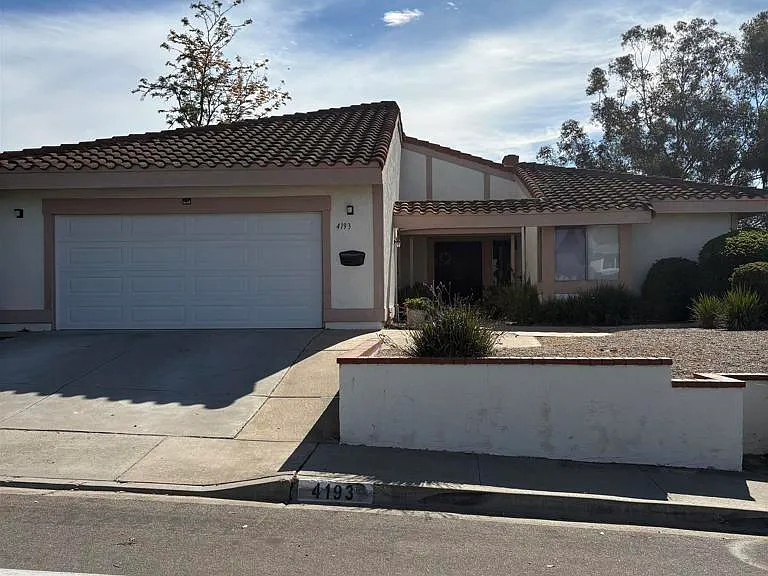 4193 Rueda Dr — Photo 8