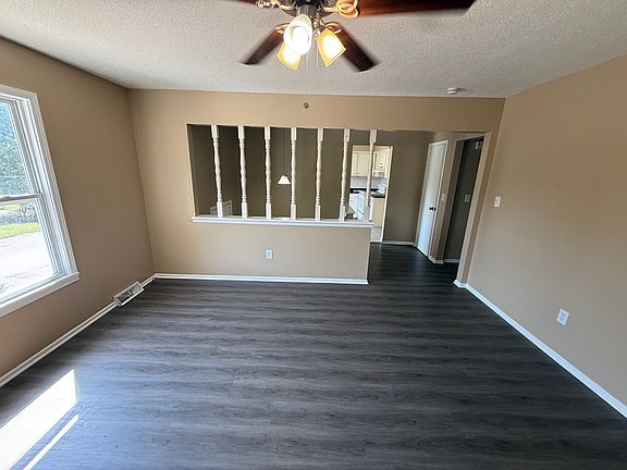 4th image of 8422 Sterling Ave