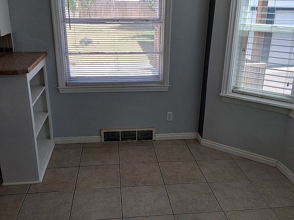 5th image of 535 Crescent Dr