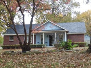 960 Whitehaven Ln, Memphis, TN 38116