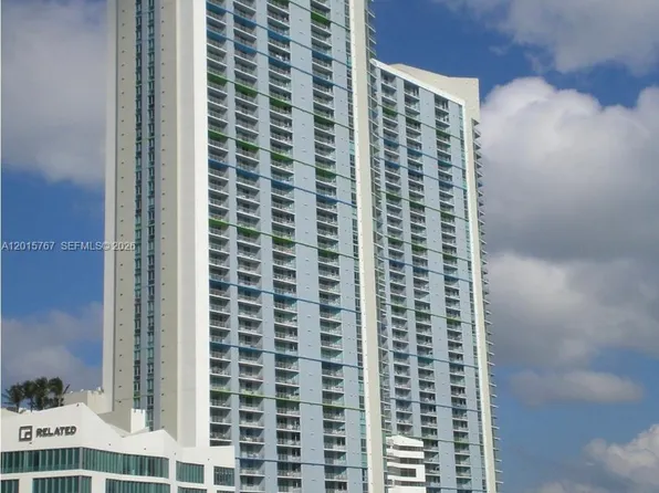 325 Biscayne Blvd APT 4016, Miami, FL 33131