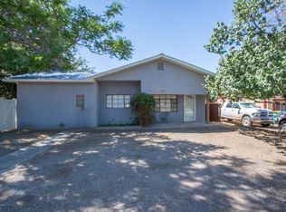 711 W Apache St, Farmington, NM 87401