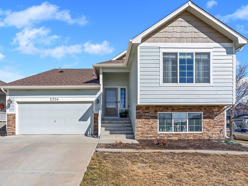 1st image of 2324 Woodbury Ln