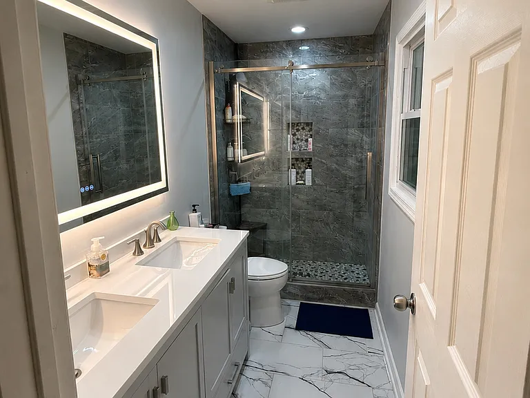 2S235 Madison St — Photo 18