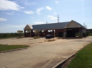 744 Magnolia Dr S, Wiggins, MS 39577