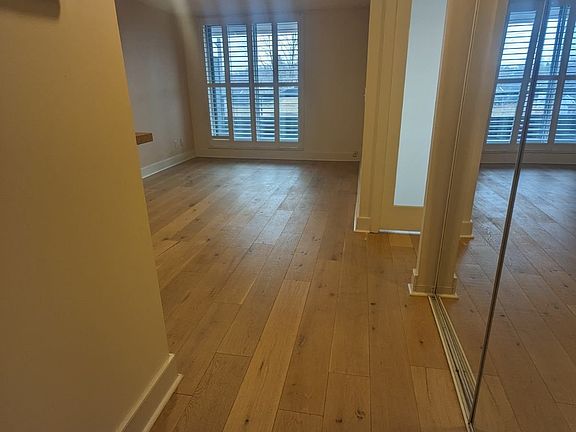 5th image of 1797 Queen St E #409