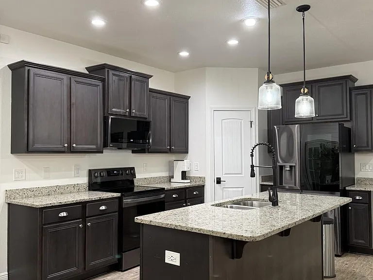 122 N Shoreview Dr — Photo 21