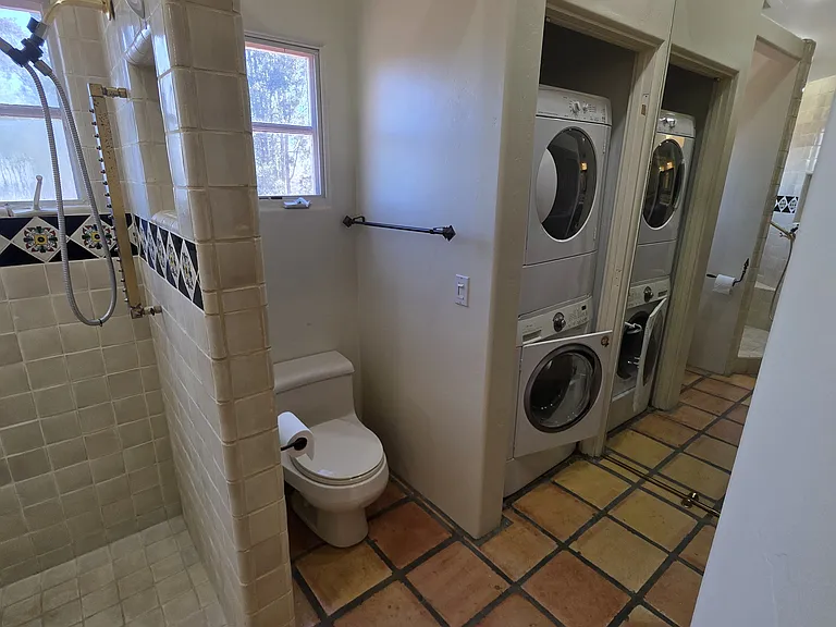 2740 Mountain View Dr #A — Photo 30