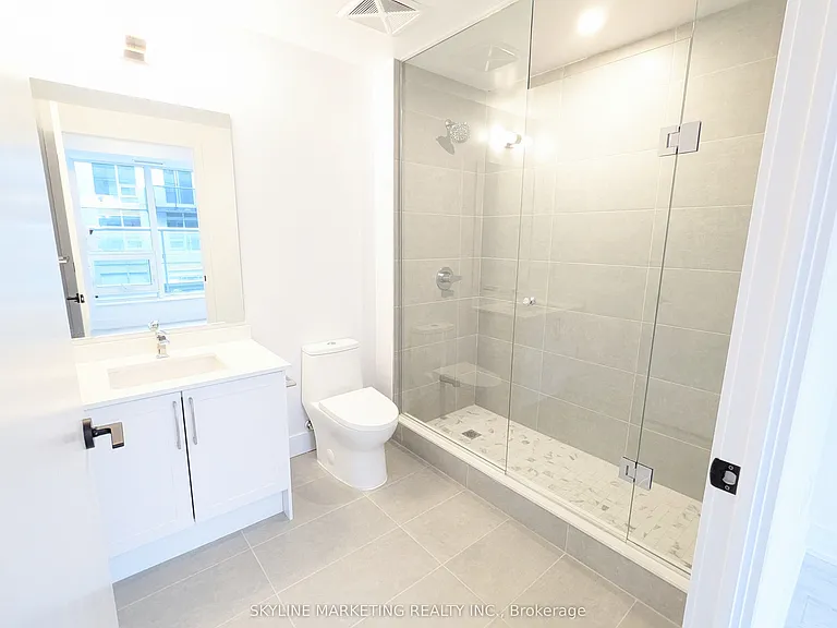 2450 Old Bronte Rd #737 — Photo 15