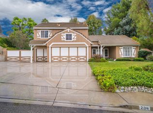 234 Hazelridge Ct, Simi Valley, CA 93065