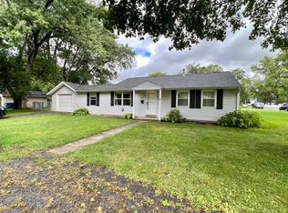 1202 W Lincoln Ave, Chesterton, IN 46304