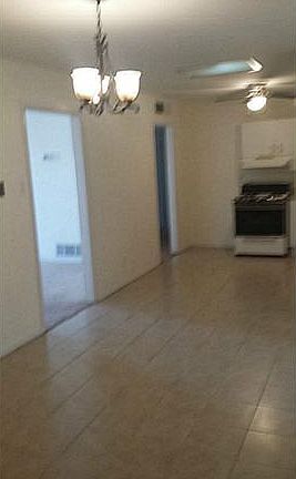 5th image of 9213 Waverly Dr