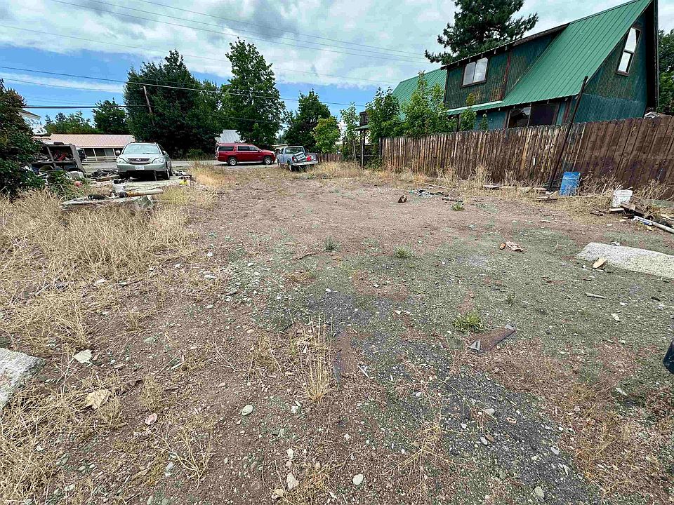 2nd image of 419 1st Ave