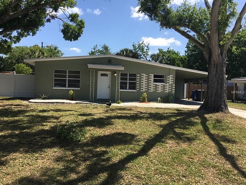 1st image of 4715 Crest Hill Dr