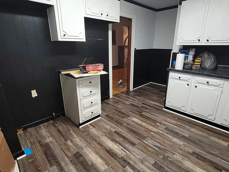 2208 Barrymore Ave — Photo 26