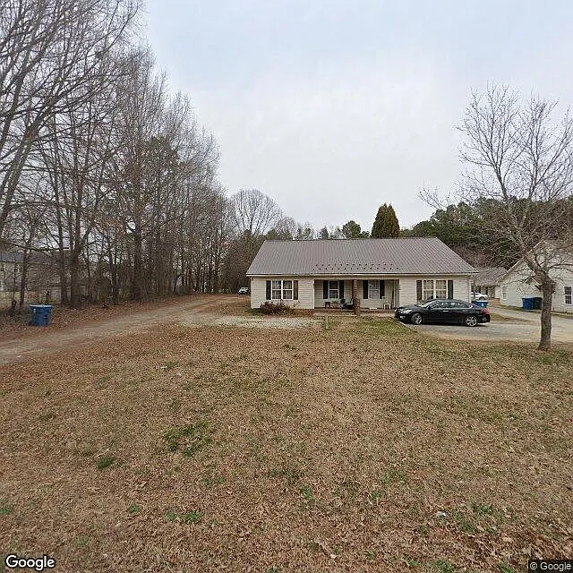 322 Foster Ln