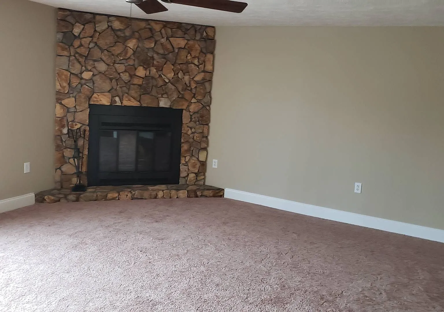 Waterfront Brick Home on East Bay, Near Tyndall AFB! *1/2 OFF 1st Month for A-D Military!* — Photo 2