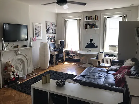 Rented by Fanning Realty | media 7