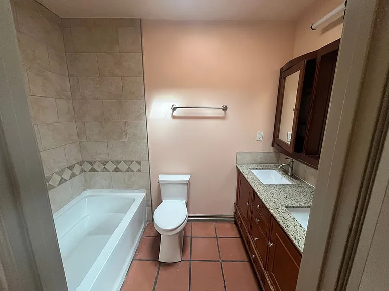 728 Glenoaks Blvd — Photo 6
