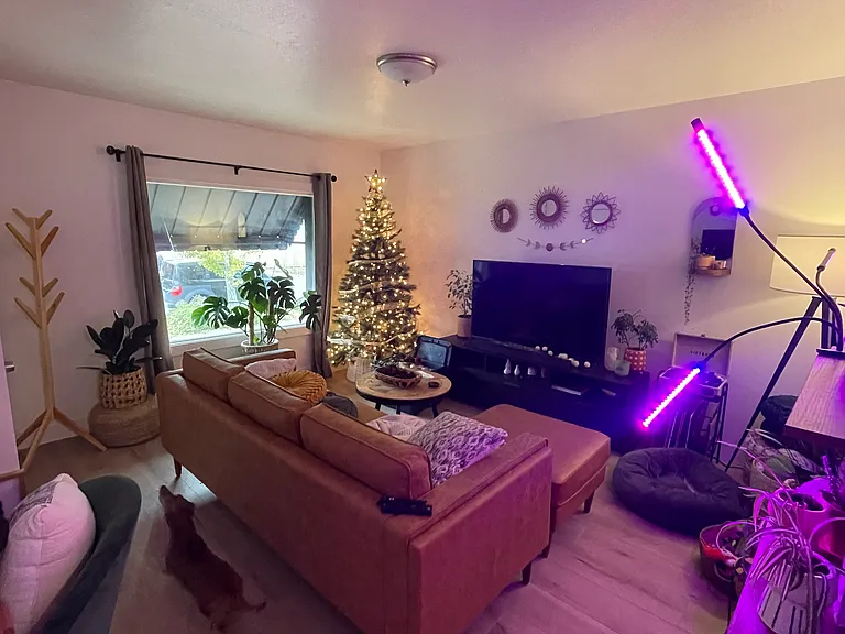 front room with tenants furniture