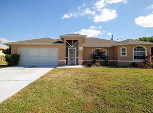 1127 SE 5th Ave, Cape Coral, FL 33990