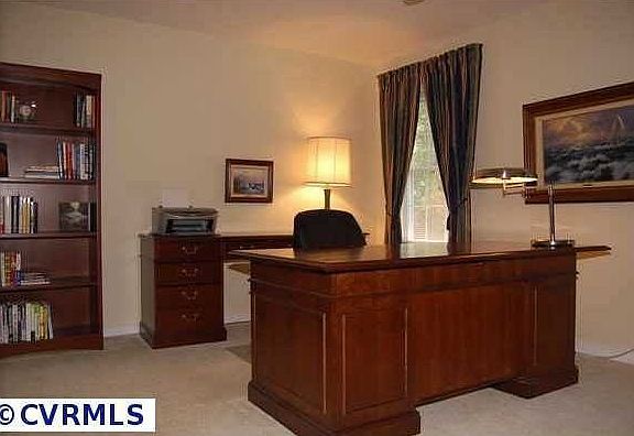 4th image of 10608 Spurloch Ct