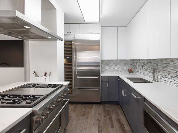 2nd image of 80 Gold St APT 5G