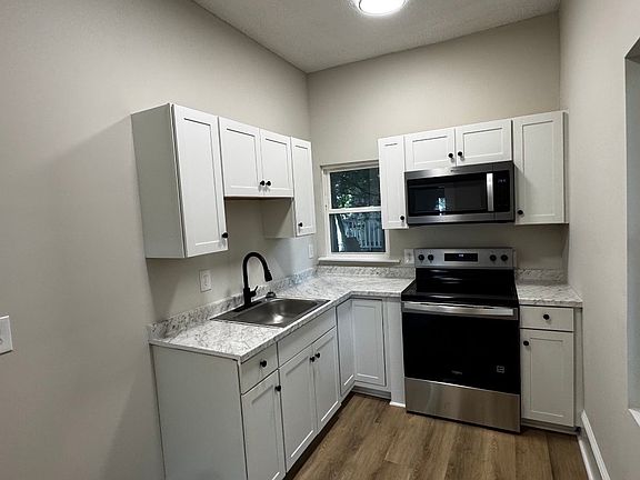 4th image of 752 Nashville Rd