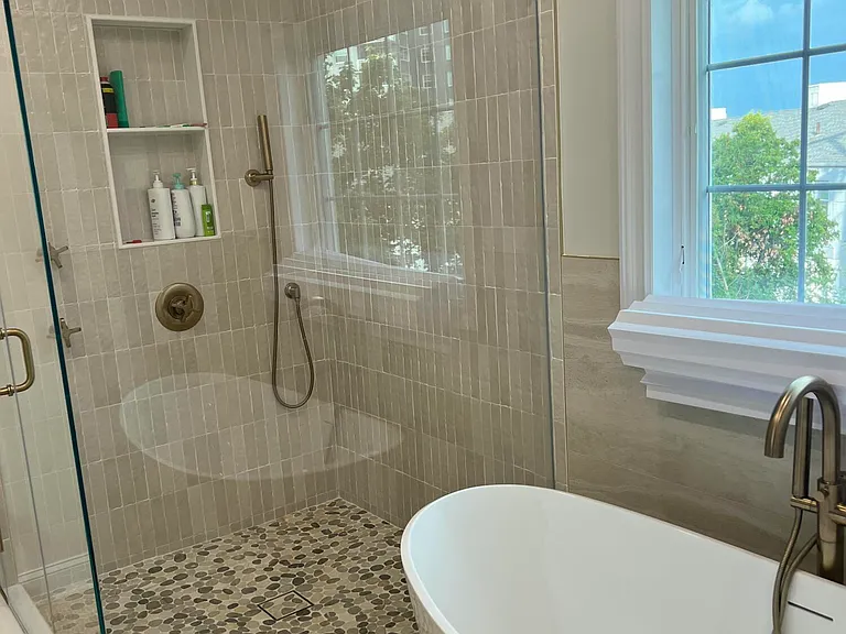 121 Riviera Dr — Photo 8