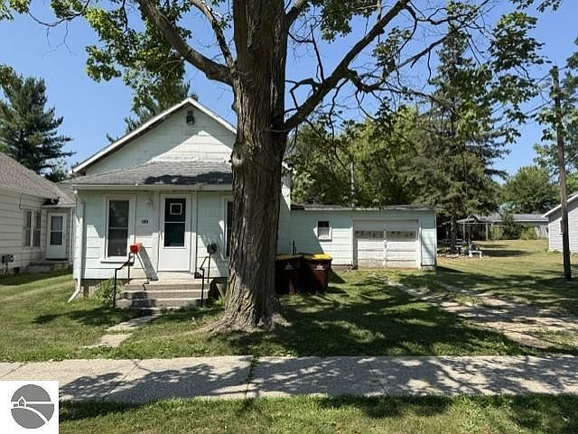 1st image of 618 Mechanic St