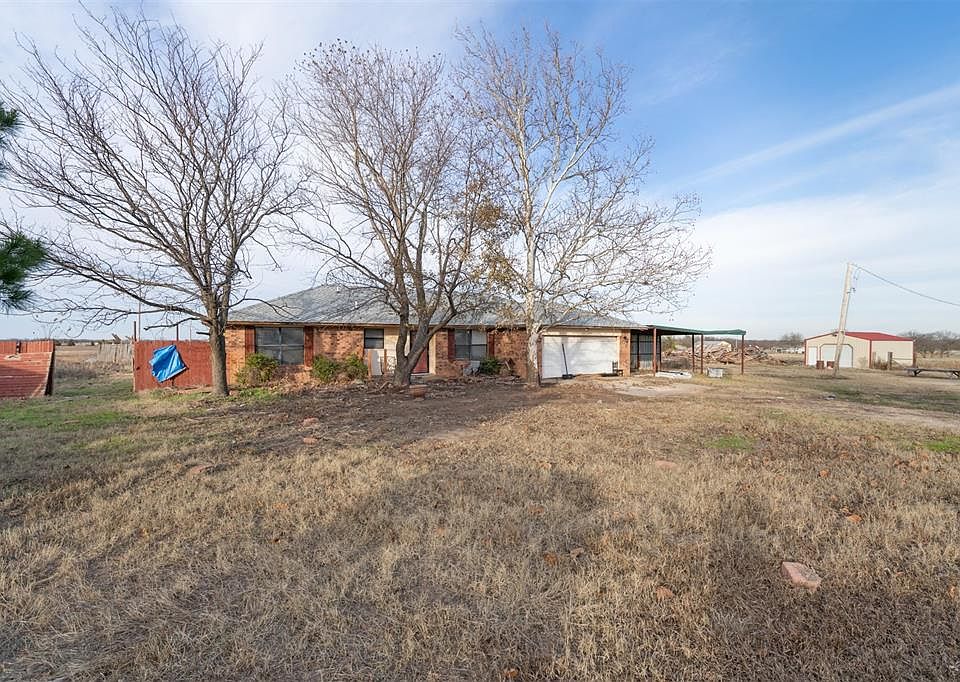 1st image of 35079 E 115th Rd